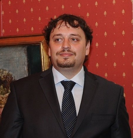 Omar Arnaout Omar Arnaout